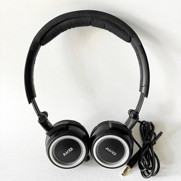 AKG K451 Wired On-Ear Foldable Headphones - Picture 1 of 6